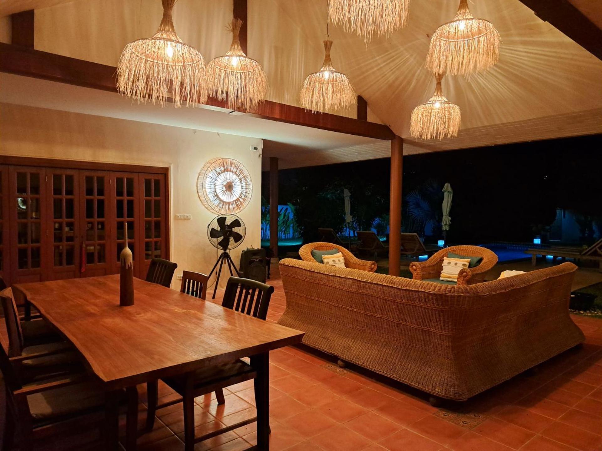 Laura Guest House-Adult Only- Hua Thanon  ภายนอก รูปภาพ