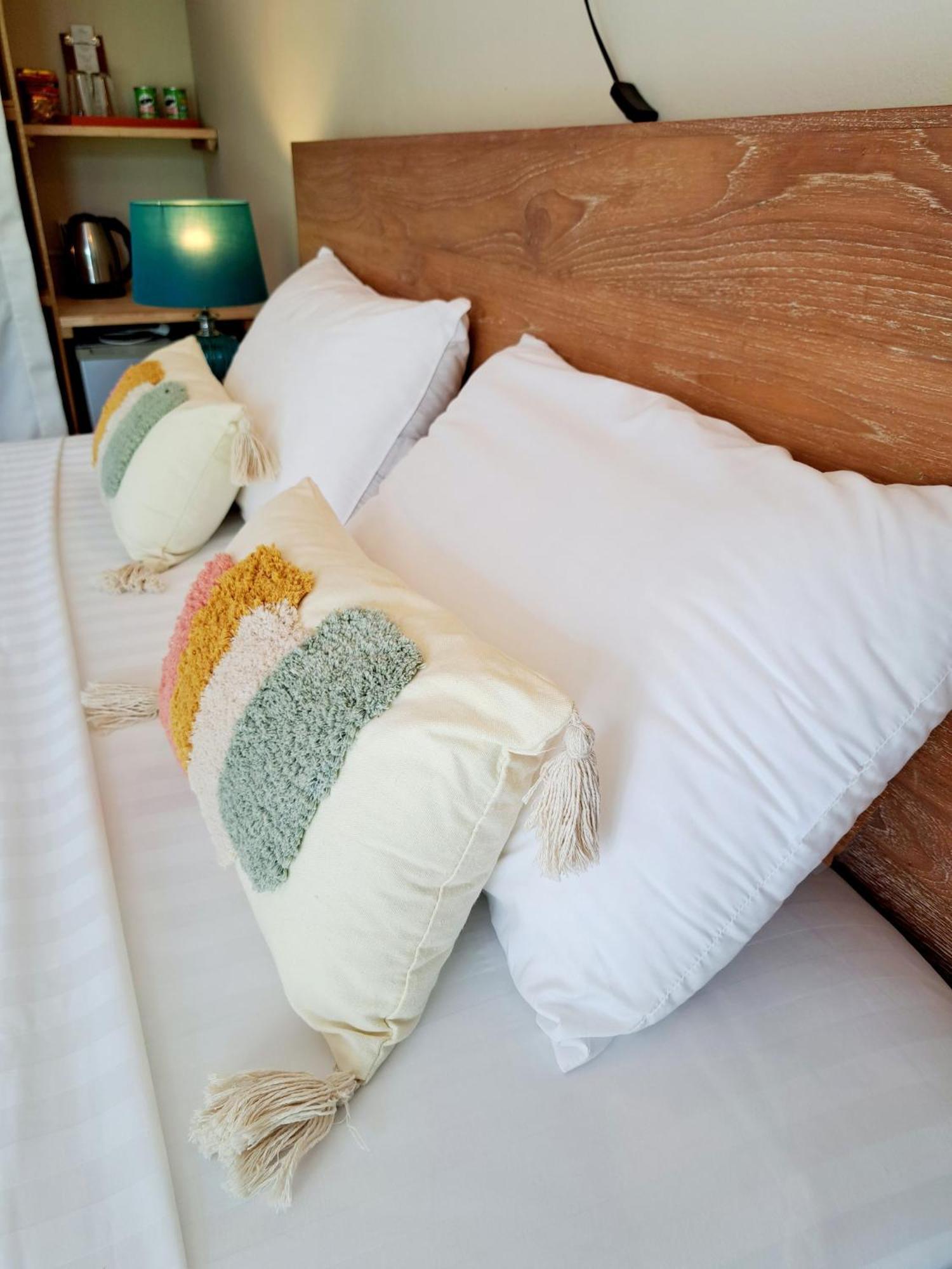 Laura Guest House-Adult Only- Hua Thanon  ห้อง รูปภาพ